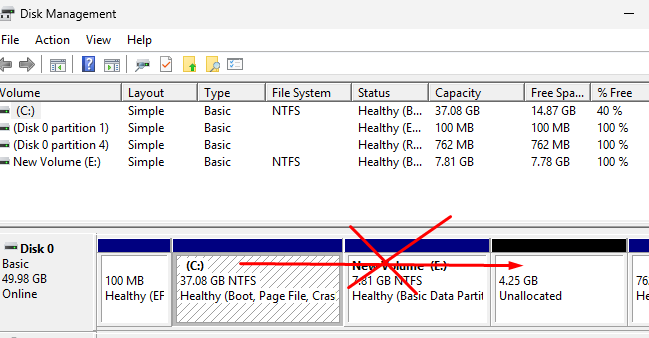 нельзя расширить раздел, так как справа нет свободного места