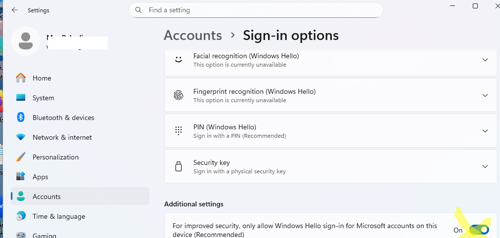 Для повышения безопасности разрешите входа Windows Hello для учетных записей Microsoft на этом устройстве