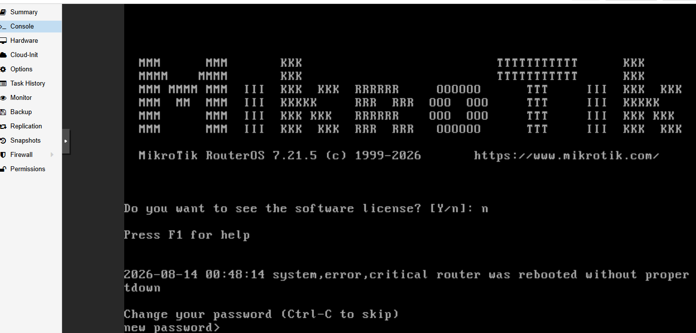 Первый запуск виртуальной машины MikroTik RouterOS